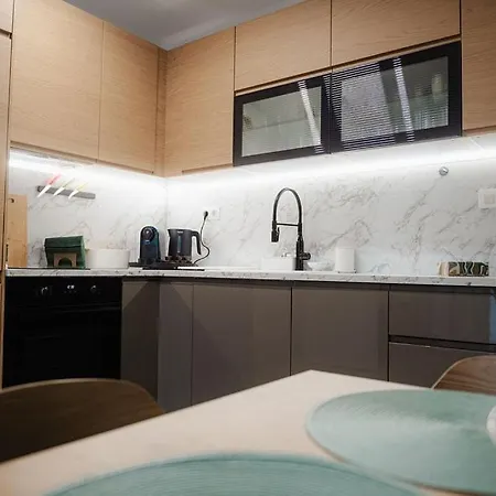 Апартамент Mitra Luxury Point *